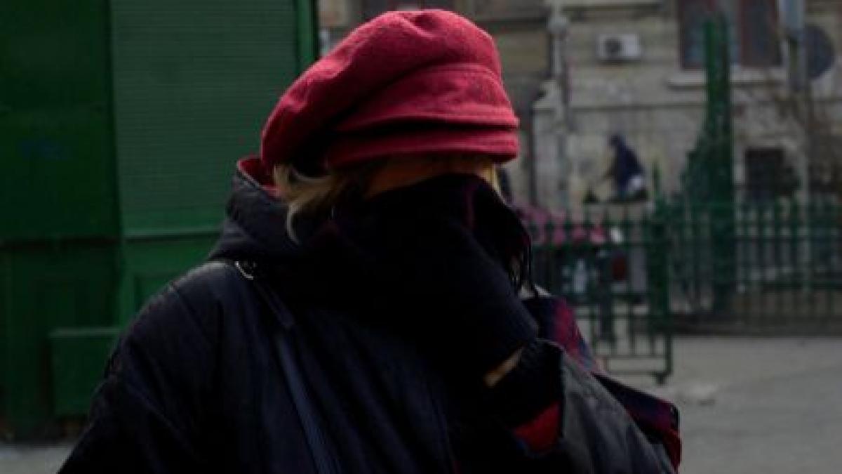 nu scapam inca de frig vremea se mentine rece in urmatoarele zile vezi prognoza meteo