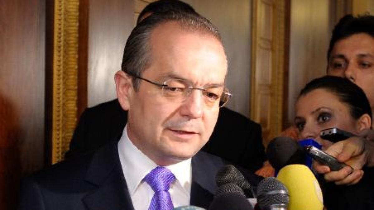 emil boc legea pensiilor se aplica nu ma intereseaza o decizie punctuala a unei instante video