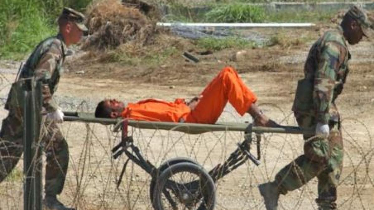 un fost detinut de la guantanamo cere in premiera despagubiri statelor unite