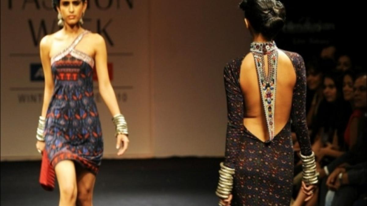 saptamana modei internationale a ajuns in mumbai india video