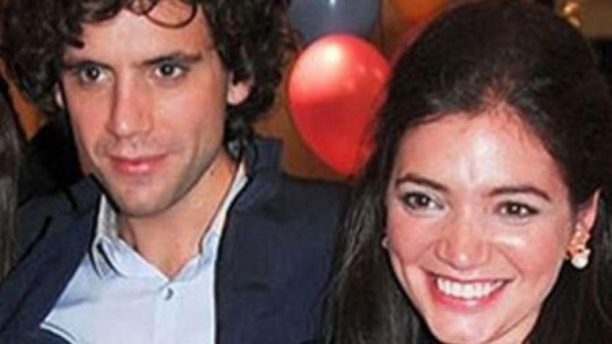 sora lui mika in stare critica dupa ce a cazut de la etaj in tepii unui gard