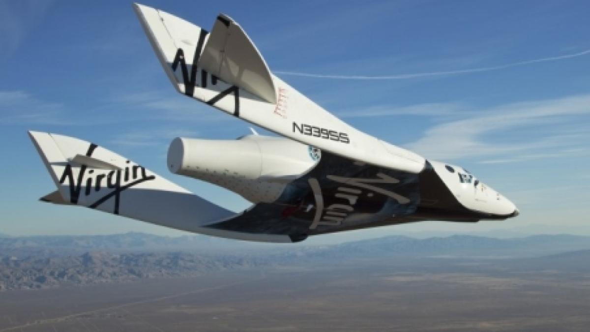 spaceshiptwo naveta spatiala comerciala a virgin galactic a efectuat primul zbor planat video