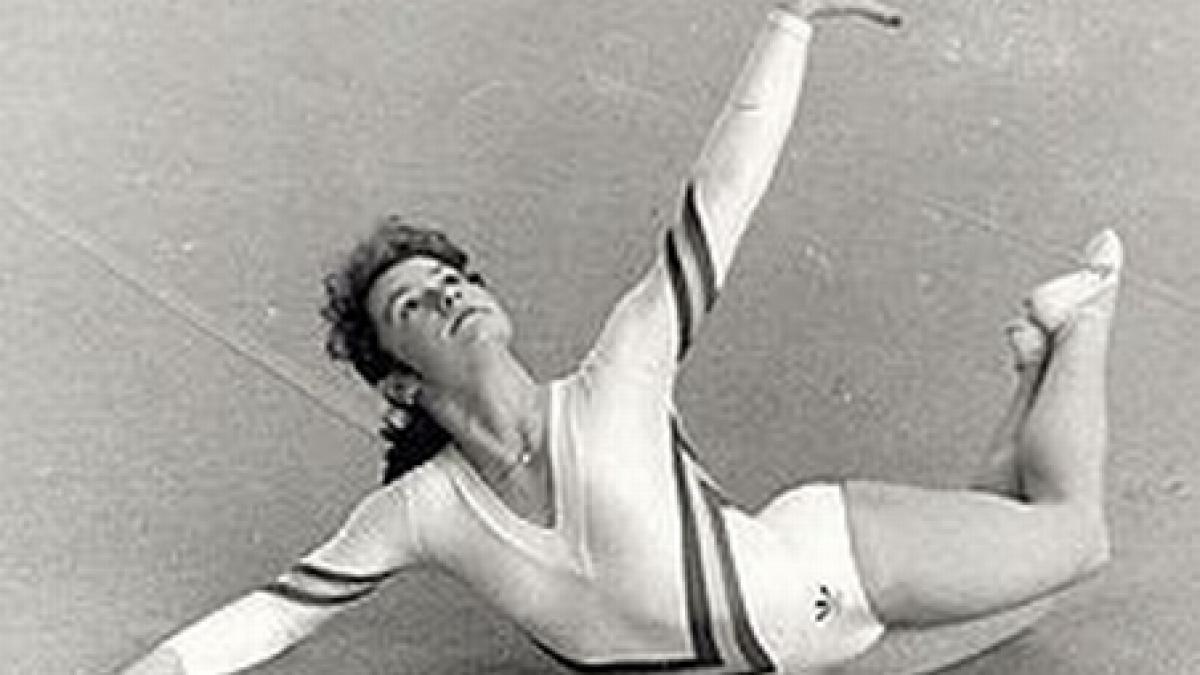 fosta gimnasta ecaterina szabo in spital sub tratament cu morfina video