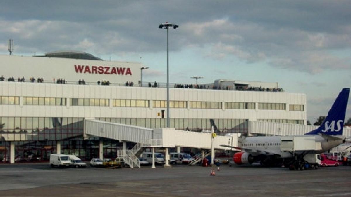 alerta cu bomba pe aeroportul frederic chopin din varsovia