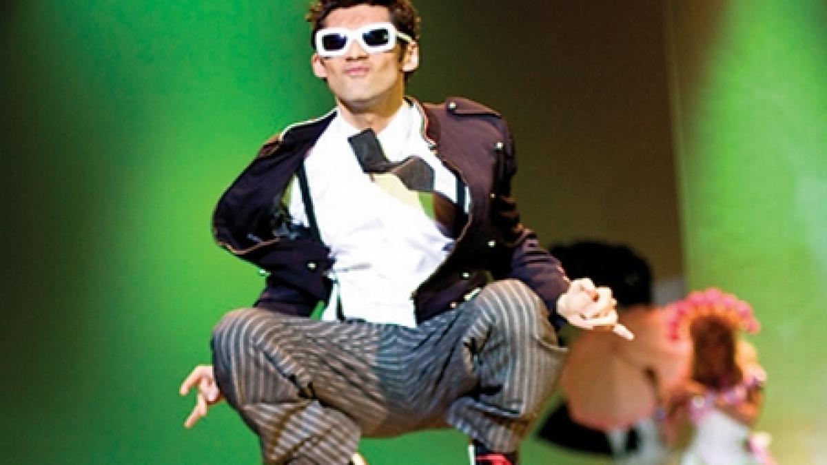 dan balan euforic la un concert din chisinau s a balanganit pe scena a incurcat versurile si a