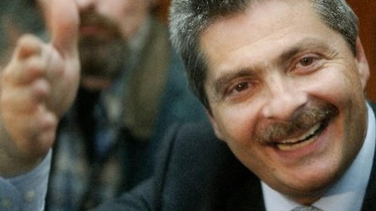 sorin ovidiu vintu invitat in exclusivitate la vorbe grele vineri de la ora 23 00