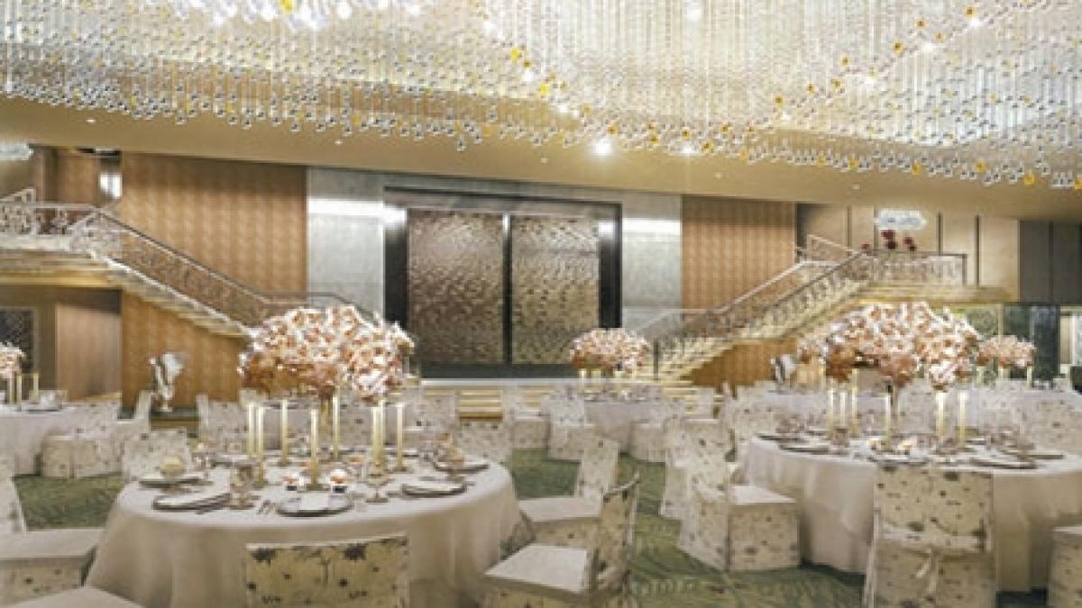 un magnat din india si a construit o casa de un miliard de dolari