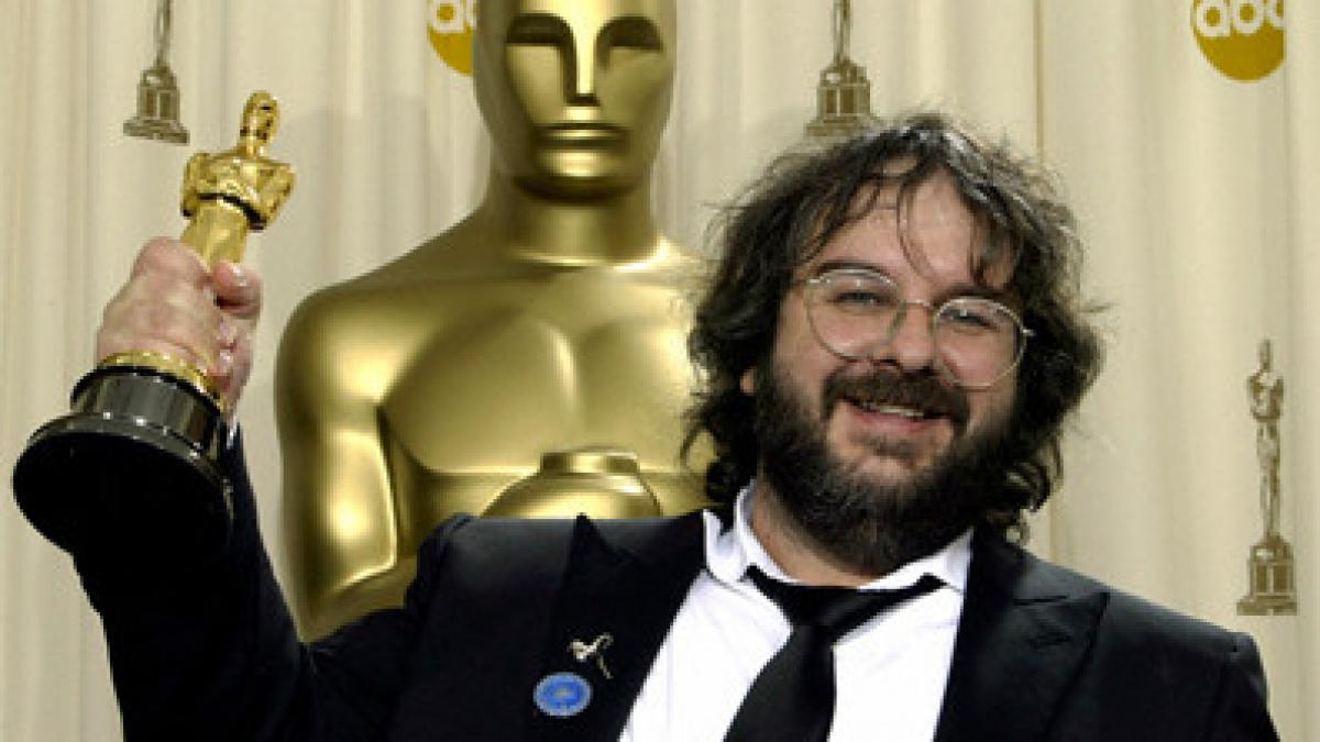 peter jackson va regiza filmele hobbit filmarile incep in februarie 2011