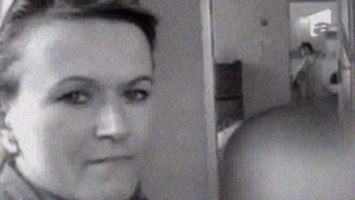 romanca batuta la metroul din roma a murit