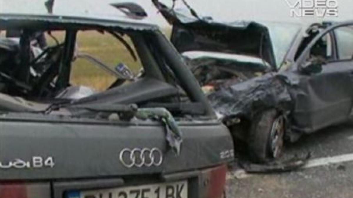 grav accident langa ramnicu sarat trei oameni au murit iar alti doi au ajuns la spital