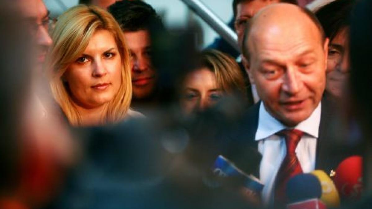 udrea deceptionata de basescu m a surprins ca nu a dat sanse femeilor la cele mai inalte functii