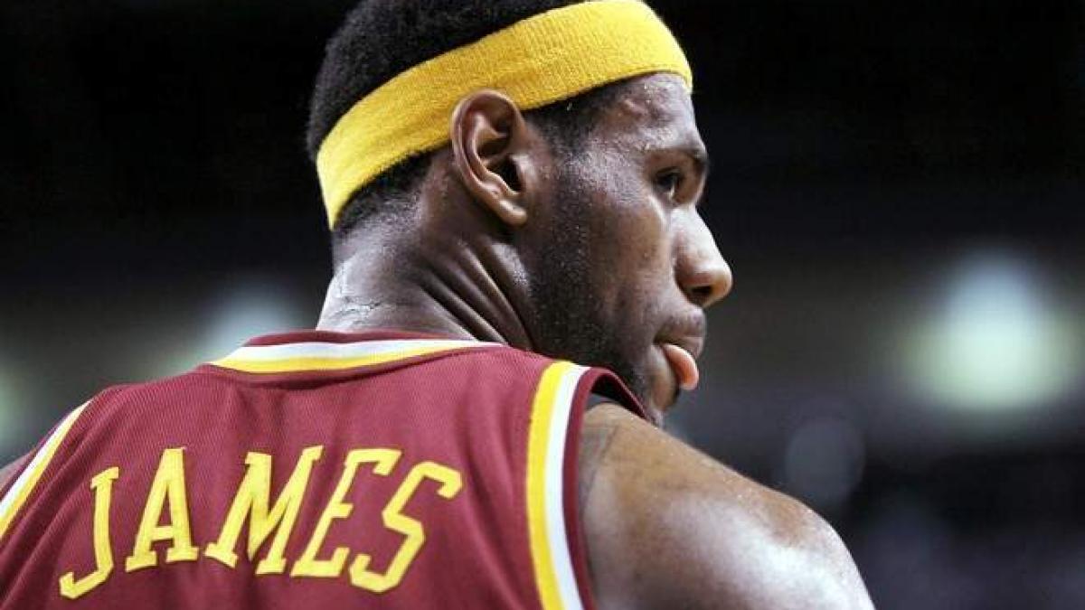 tripleta de vedete a lui miami se impiedica la primul hop celtics heat 88 80