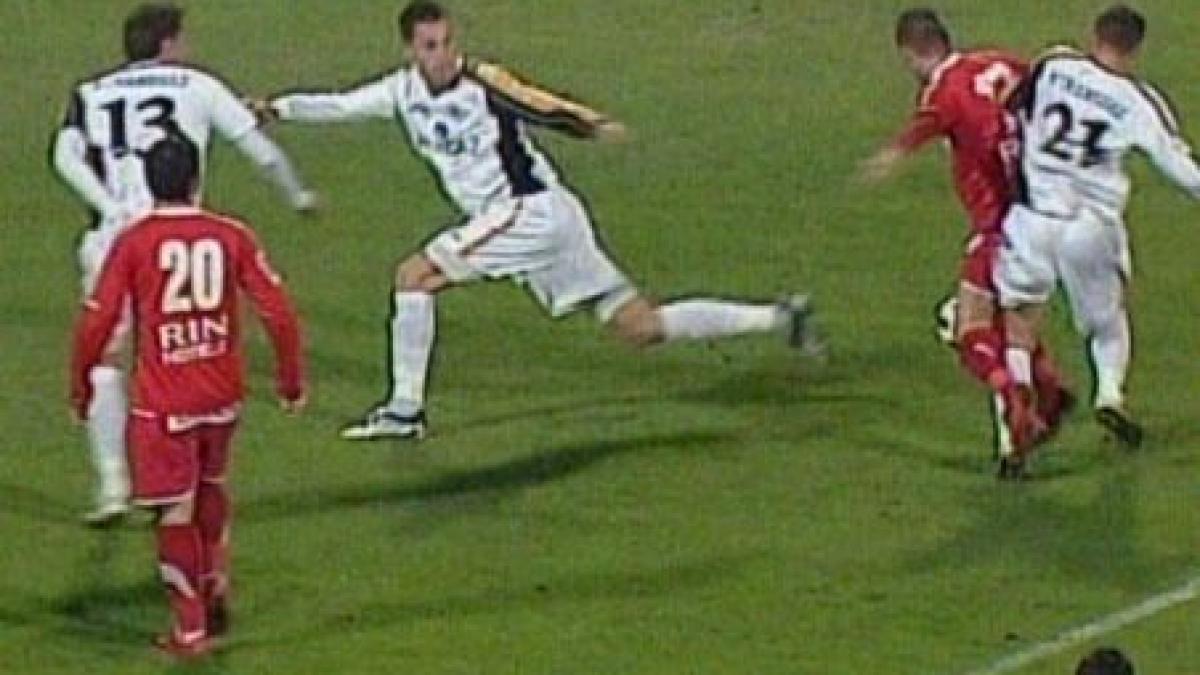 dinamo castiga partida cu gaz metan medias scor 3 2