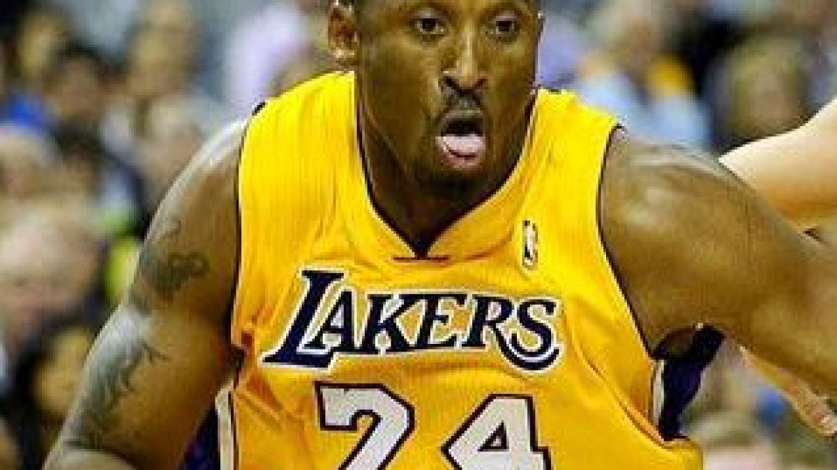 gasol si bryant adevaratii razboinici la lakers golden state 107 83