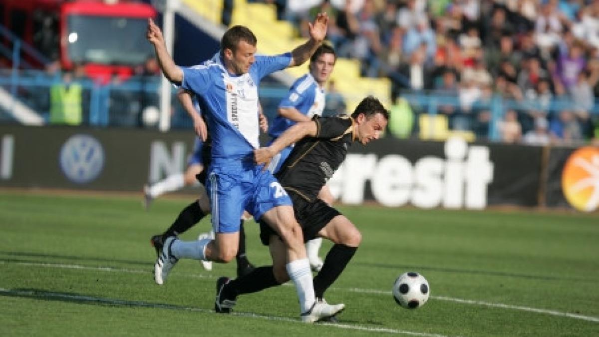universitatea craiova invinge unirea urziceni cu 2 1