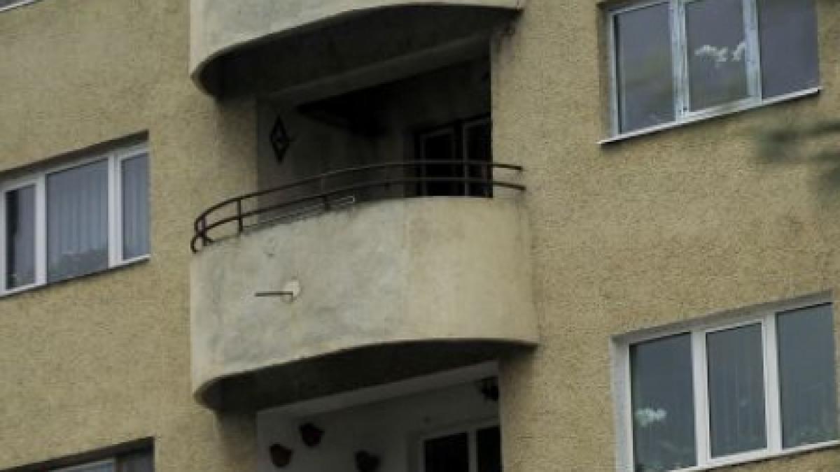 spargeri de locuinte pe banda rulanta hotii nu mai tin cont de etaj si fura chiar si calorifere