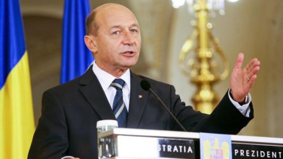 traian basescu retrimit in parlament legile votate gresit la camera deputatilor