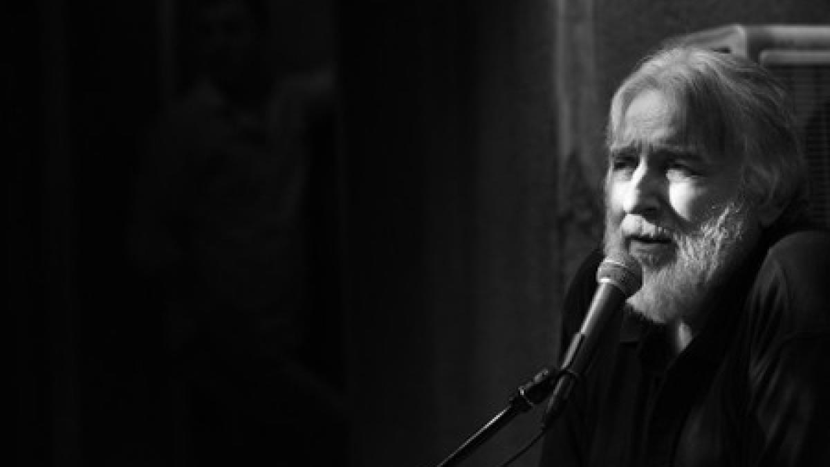 adrian paunescu in continuare in stare critica inima poetului s a oprit din nou