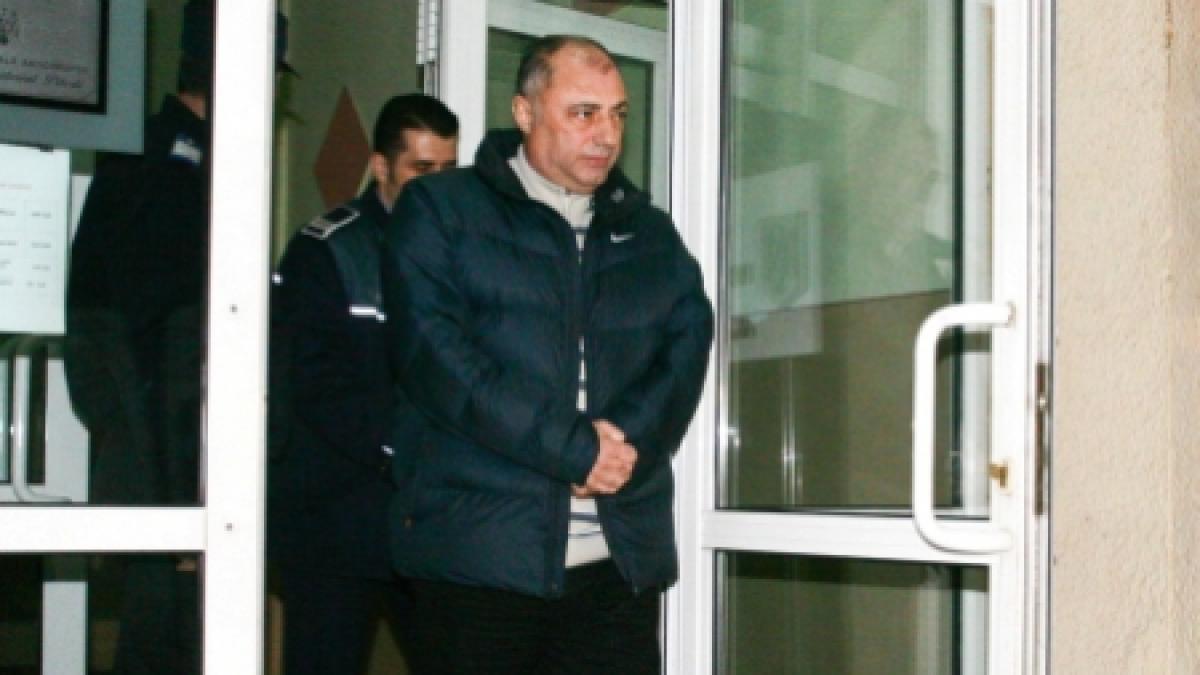 antonie solomon candideaza de unul singur la presedintia pdl craiova