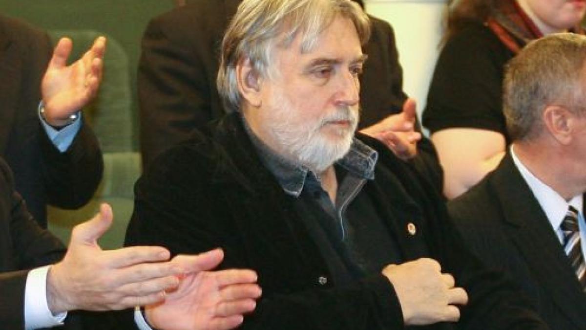 artistii si politicienii despre adrian paunescu un mare om al culturii romanesti