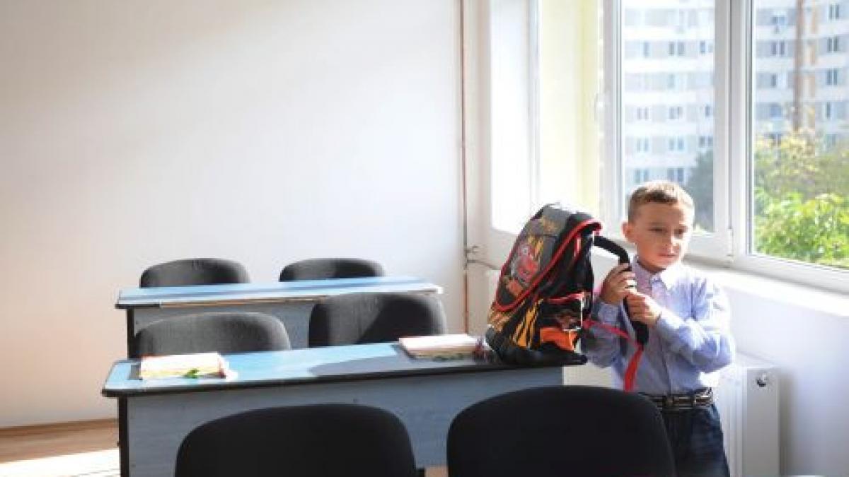 peste 40 000 de copii renunta in fiecare an la scoala din cauza saraciei