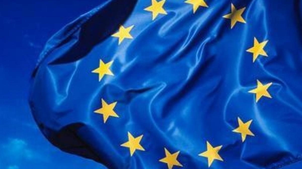 albanezii si bosniacii pot calatori in statele ue fara viza