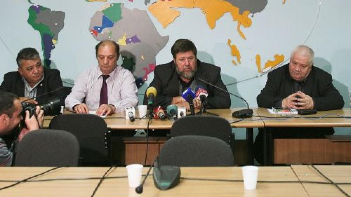 ccr liderii sindicali nu pot lipsi de la munca intre trei si cinci zile pe luna pe banii