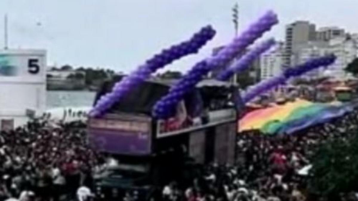 cea de a 15 a parada anuala a homosexualilor a avut loc la copacabana