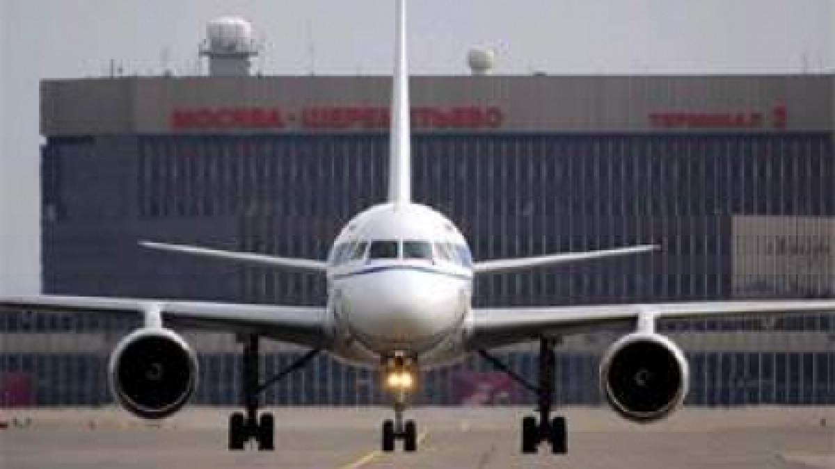 bomba descoperita intr un avion care ar fi trebuit sa ajunga in germania