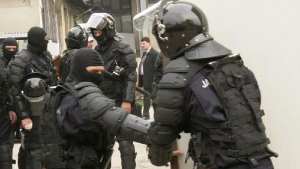 perchezitii in bucuresti si ilfov intr o ancheta privind prostitutia de lux sase persoane sunt perchezitii in bucuresti si ilfov intr o ancheta privind prostitutia de lux sase persoane sunt