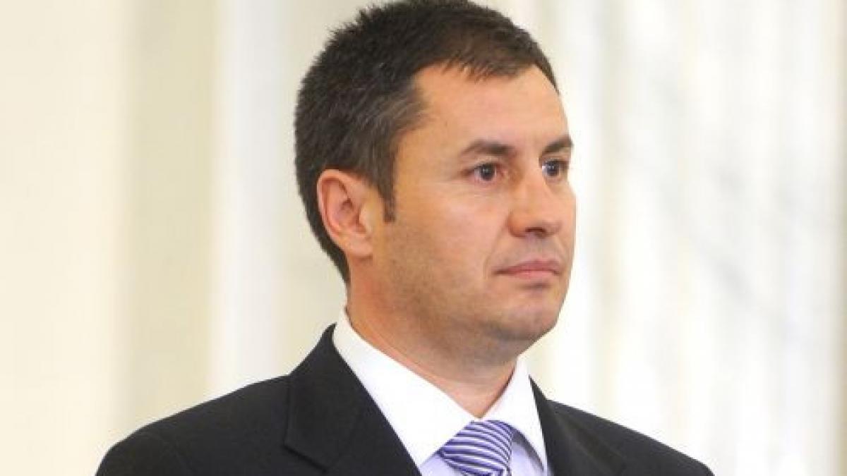 igas ii recomanda lui fatuloiu sa se abtina de la alte declaratii pana la finalizarea raportului