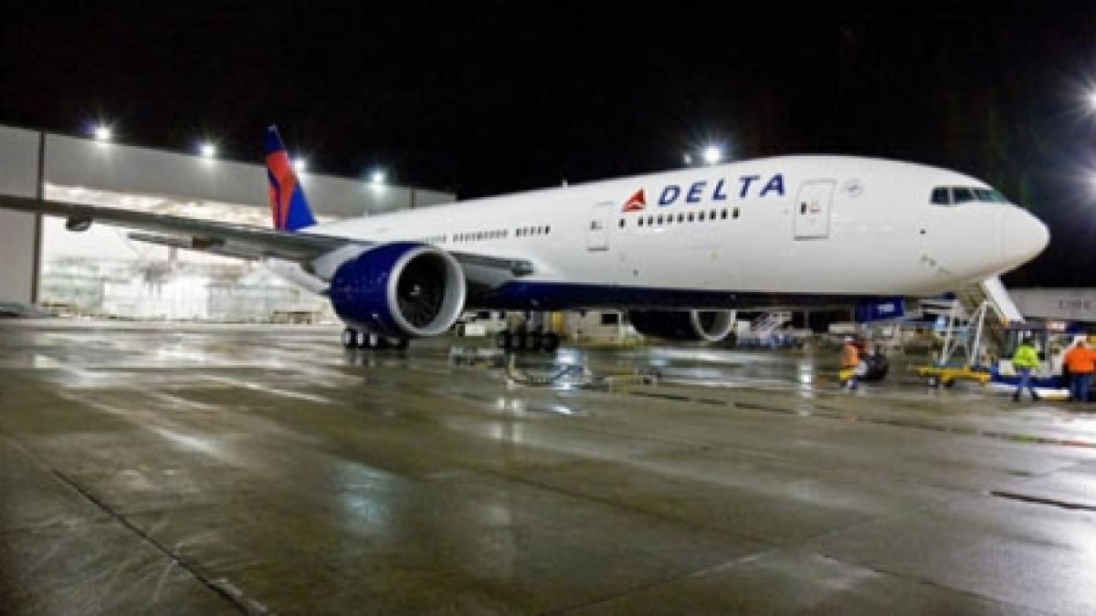 o aeronava a decolat cu patru ore intarziere pentru ca pilotii nu au putut intra in cabina