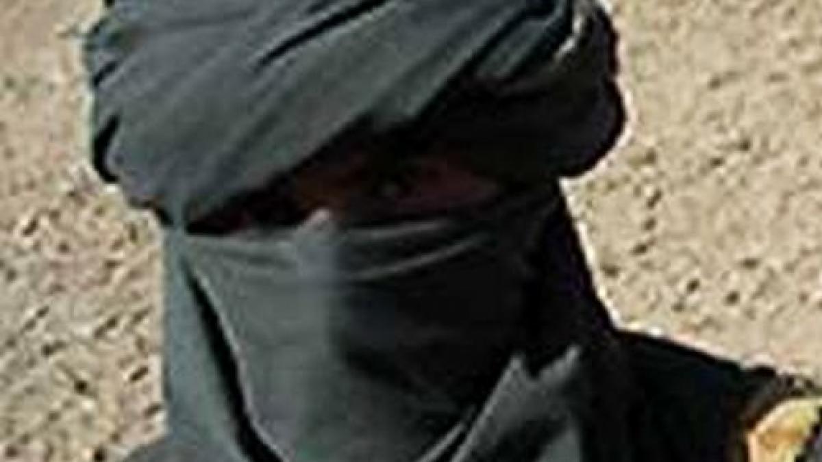 un fals lider taliban a reusit sa insele conducerea afgana si mai multi comandanti nato