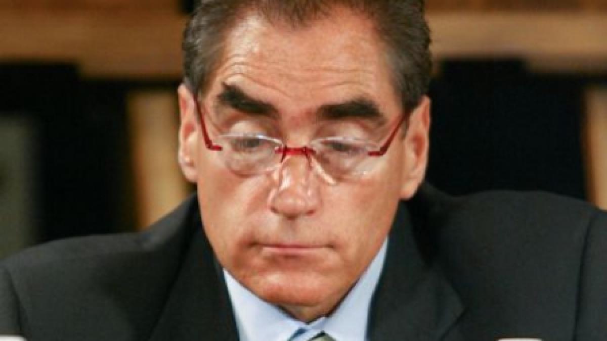 petre roman politica a intors spatele oamenilor nu trebuie sa ne impungem intre noi nu duce la nimic