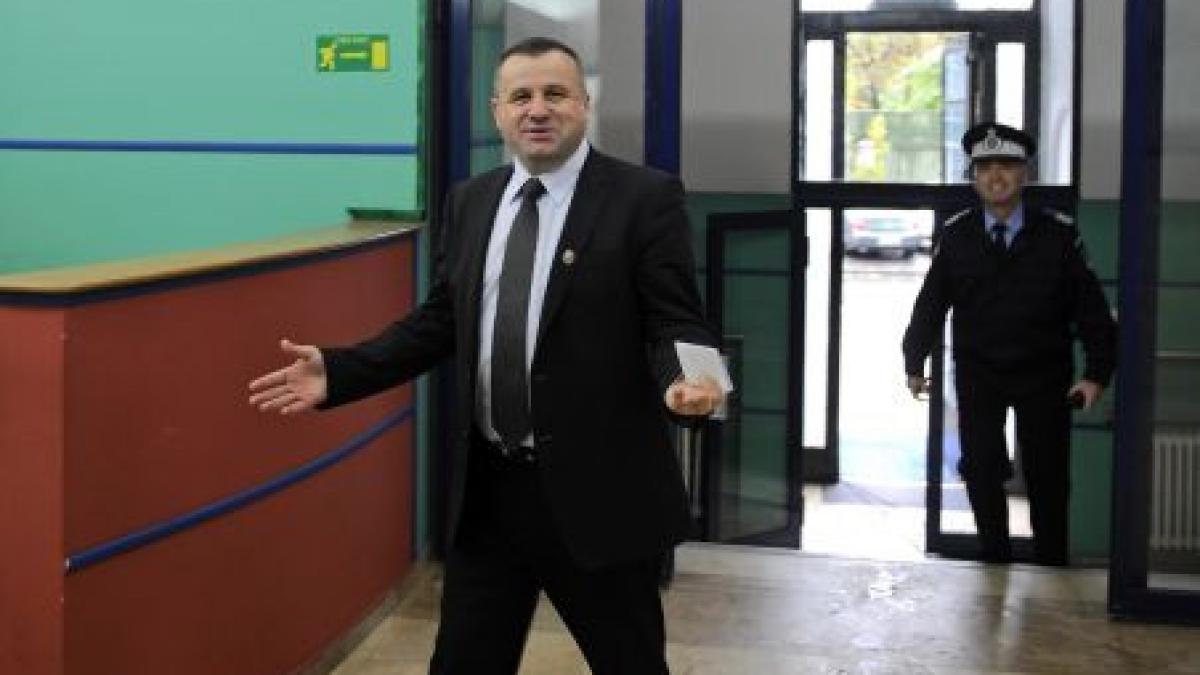 ministrul muncii guvernul nu ofera fericire ea trebuie cautata in munca