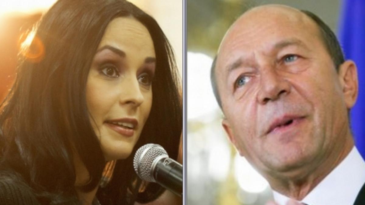 basescu catre andreea marin arati superb n as spune ca imbatranesti