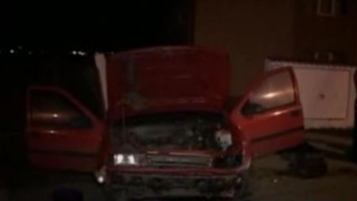 dambovita a rupt o teava de gaze dupa ce a intrat cu masina in curtea unei case