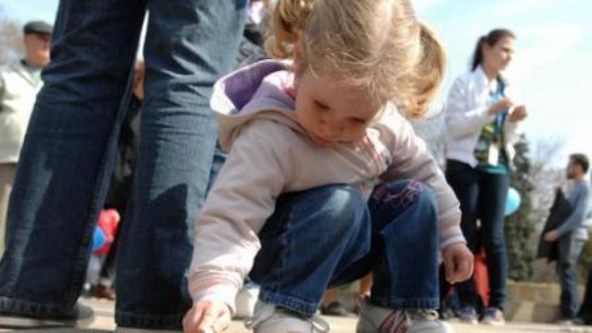 un copil de doi ani a murit inecat intr un parau