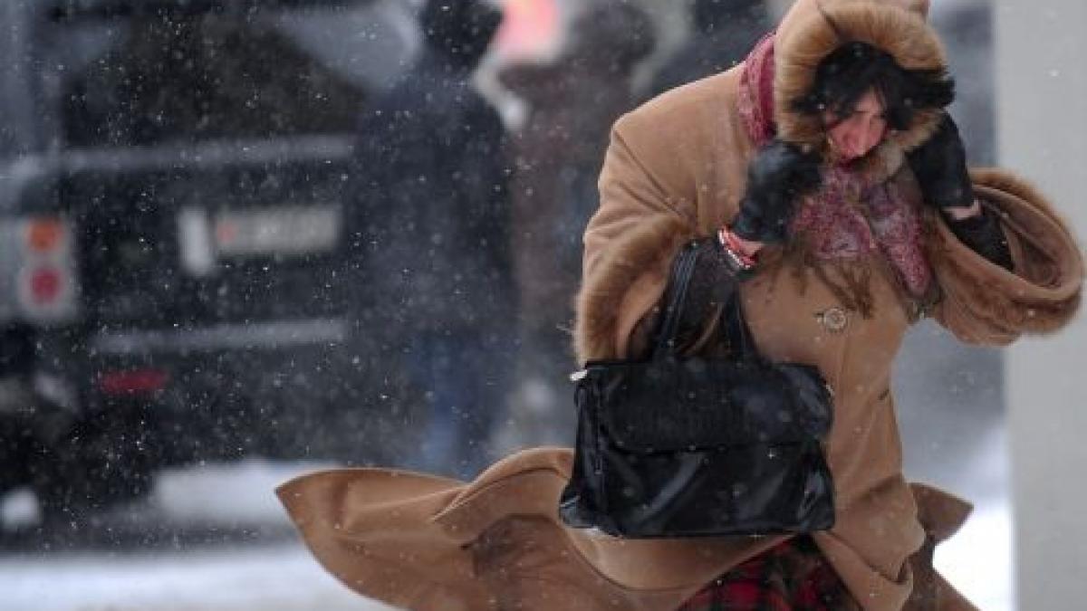 iarna pune stapanire pe europa opt morti in polonia trafic dat peste cap in marea britanie