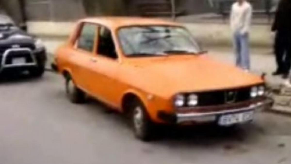 sua un roman s a plimbat cu o dacie din 1974 pe broadway de ziua nationala