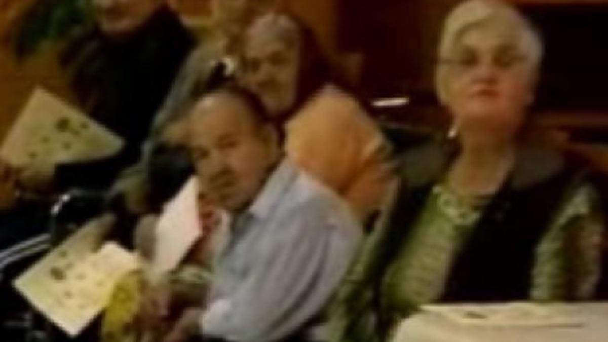 resita contabila unui azil de batrani si a dat salarii de 20 000 lei in trei ani a furat peste 300