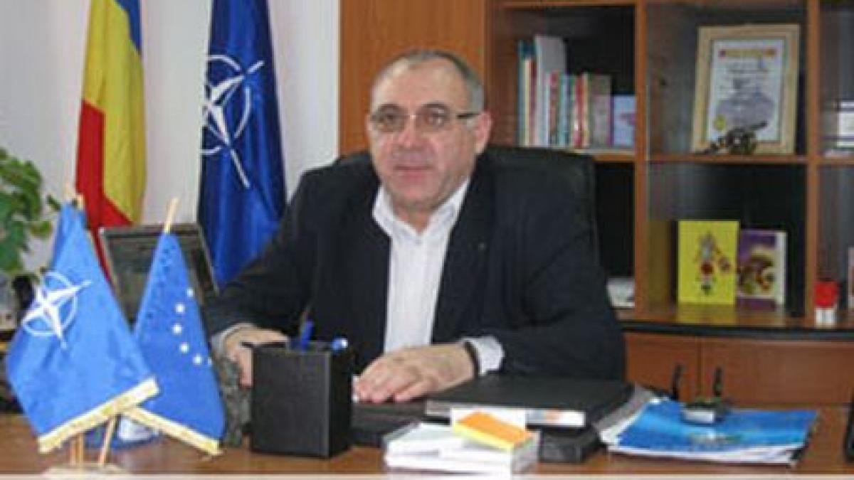 primaria din bechet face afaceri de familie pe banii statului