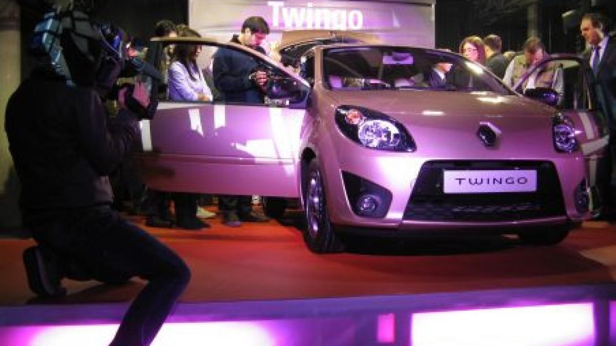 noul renault twingo si editia limitata twingo miss sixty lansate oficial in romania