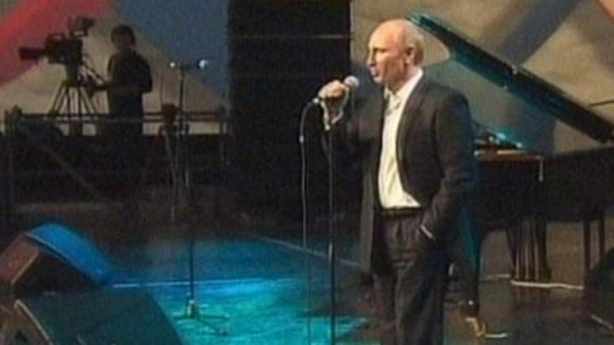 putin canta blueberry hill la o gala de binefacere in prezenta vedetelor hollywood iene