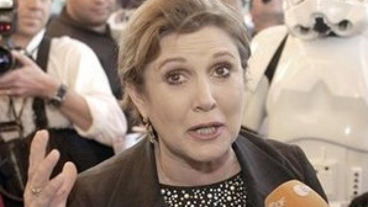 carrie fisher despre john travolta stim ca e homosexual dar nu ne pasa