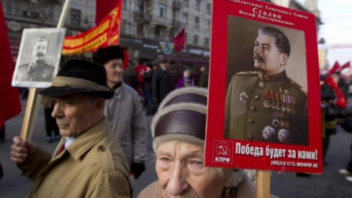 nepotul lui stalin a dat in judecata parlamentul rus si cere despagubiri de peste trei milioane de