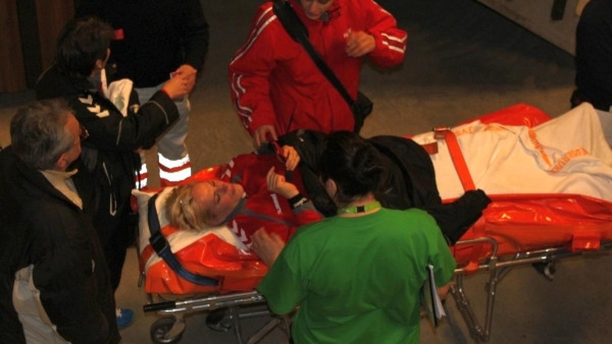 sezon incheiat pentru paula ungureanu va sta pe bara sase luni