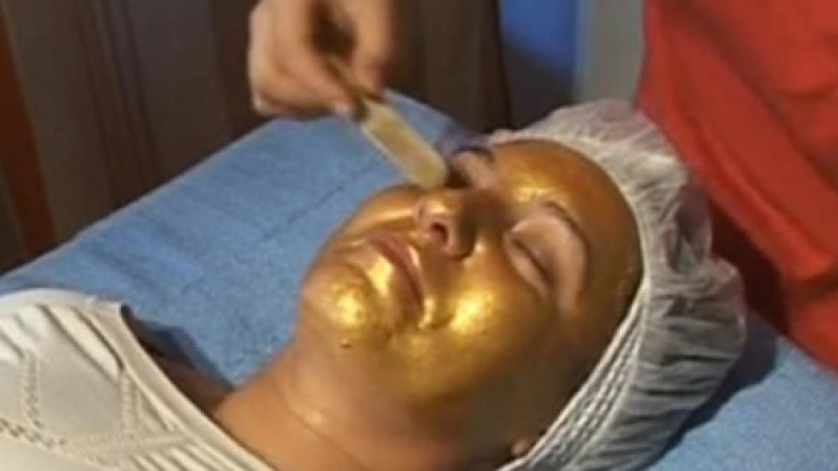 tratament de lux cu aur pietre pretioase sau caviar