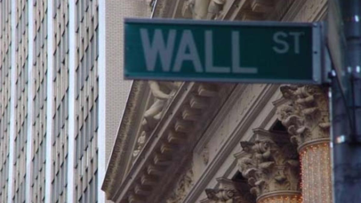 noua membri ai elitei de pe wall street se intalnesc lunar in secret