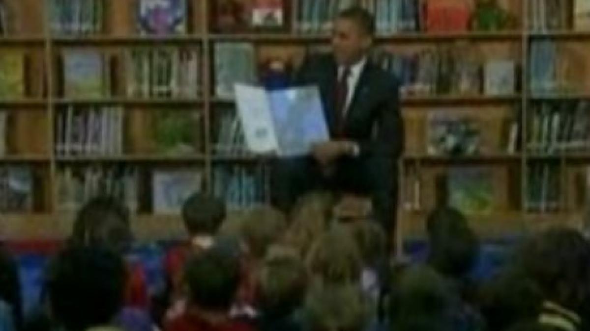 barack obama si a citit propriul volum de povesti pentru copii la o gradinita